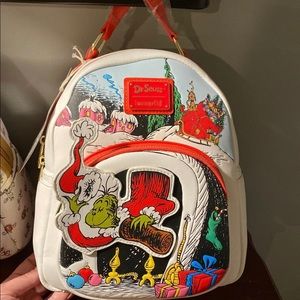 The Grinch Loungefly BNWT